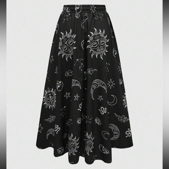 Plus Size Black Goth Galaxy Women's Tank Top And Elastic Waist Midi Skirt Set - Picture 5 of 9